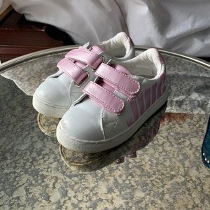 Toddler girls juicy couture sneakers white & pink